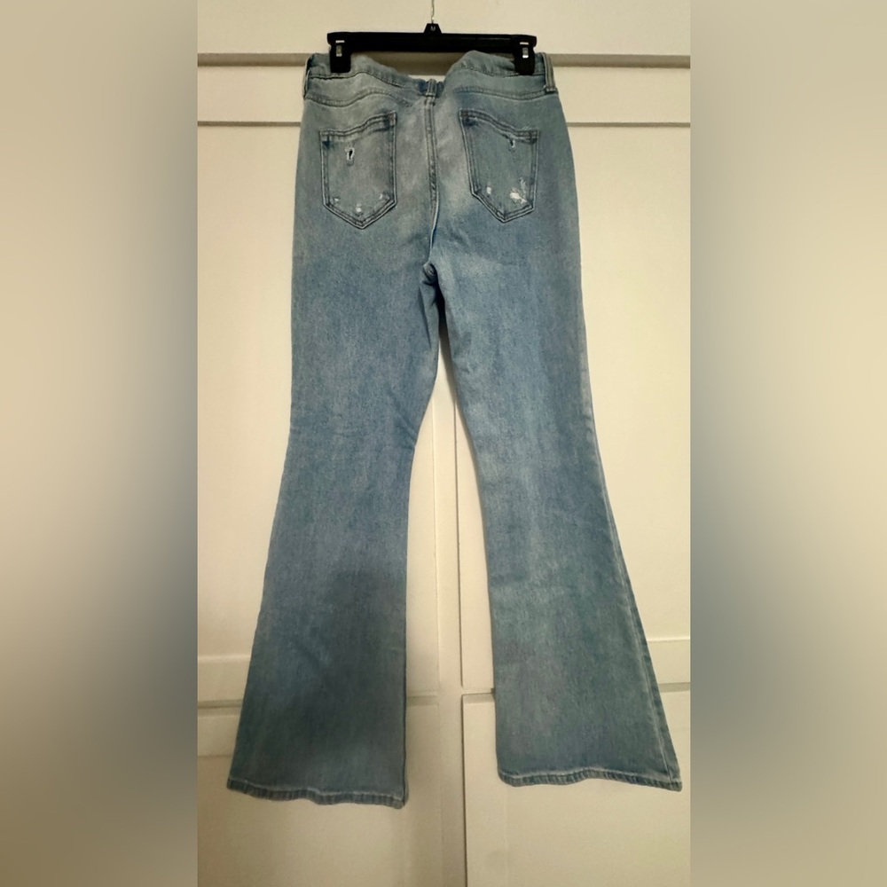 Distressed Blue Jeans - Picture 2 of 4